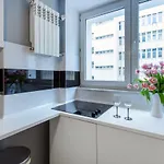 Pensionat Clicktheflat Zurawia Street Warszawa