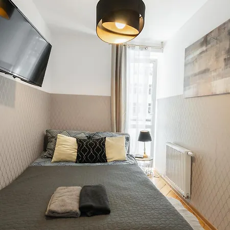 Clicktheflat Zurawia Street * Varsovia