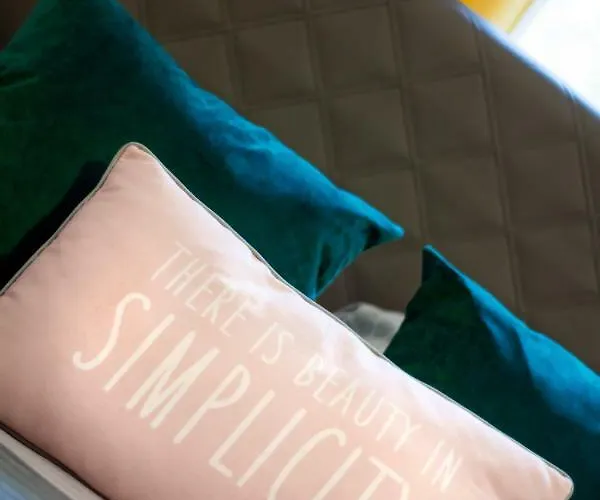 Clicktheflat Zurawia Street Warsaw