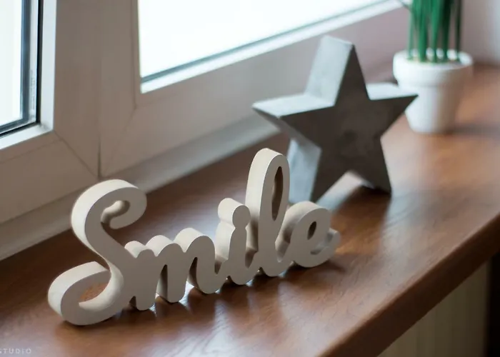 Konukevi Clicktheflat Zurawia Street *