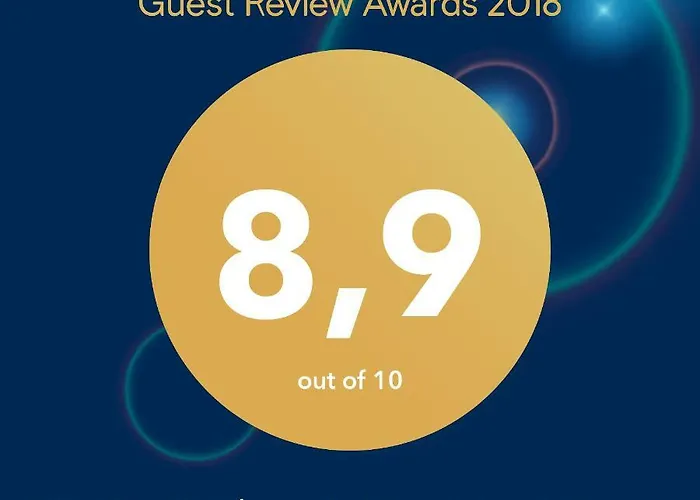 Clicktheflat Zurawia Street Varşova