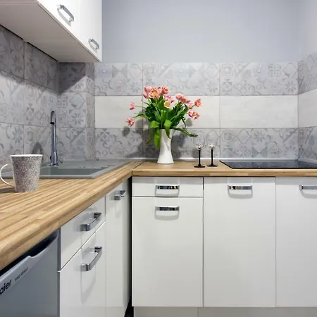 Clicktheflat Zurawia Street בית הארחה *