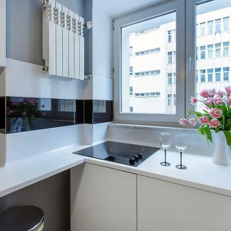 בית הארחה Clicktheflat Zurawia Street ורשה